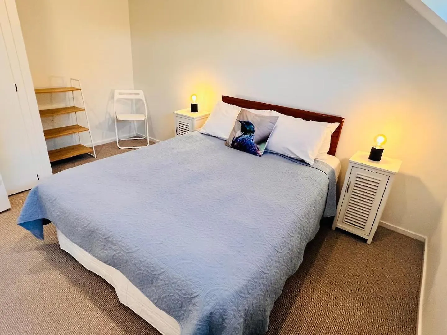 Chester St East - Christchurch Holiday Homes